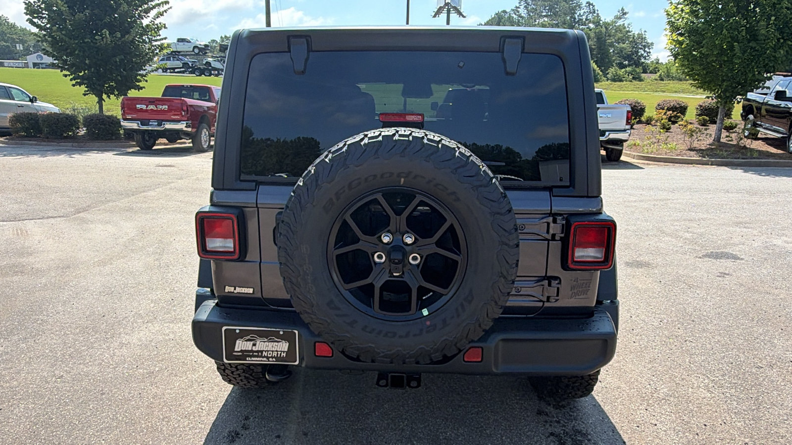 New 2026 Jeep Wrangler Unlimited Sport AWD/4WD image 9