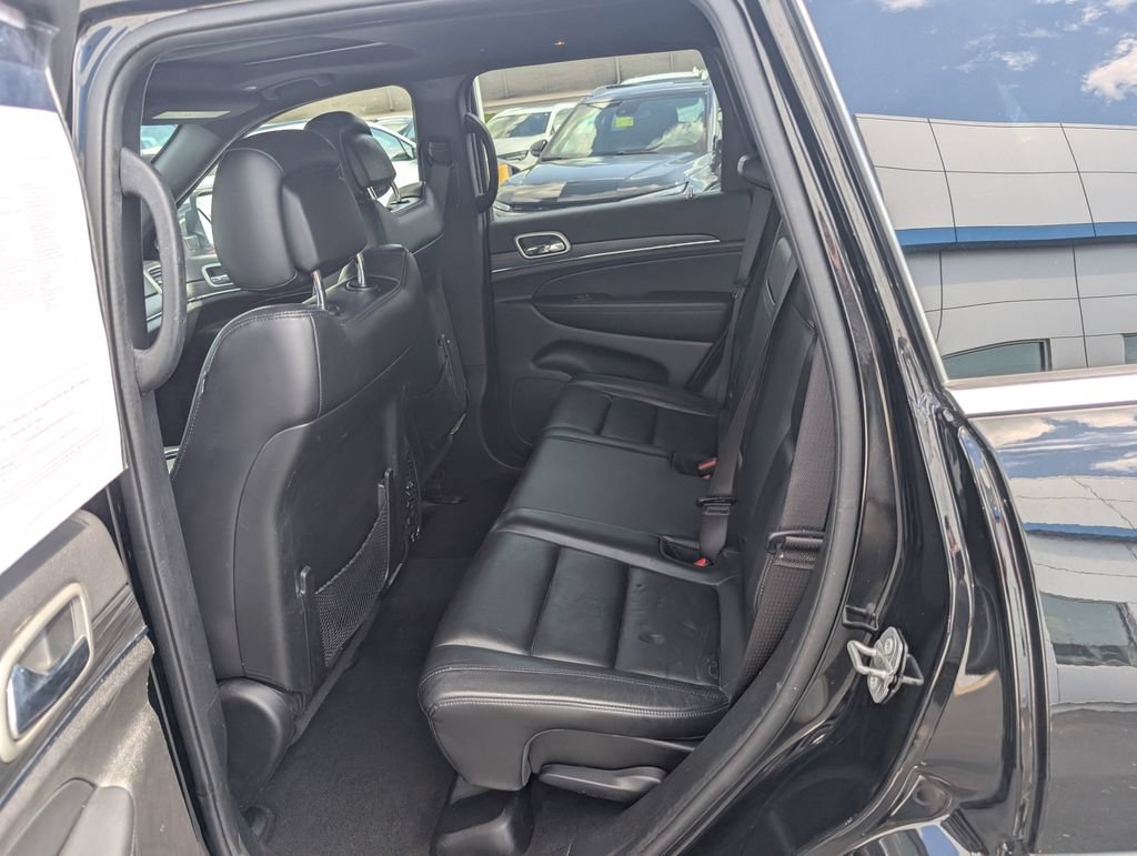 Used 2022 Jeep Grand Cherokee Limited AWD/4WD image 9