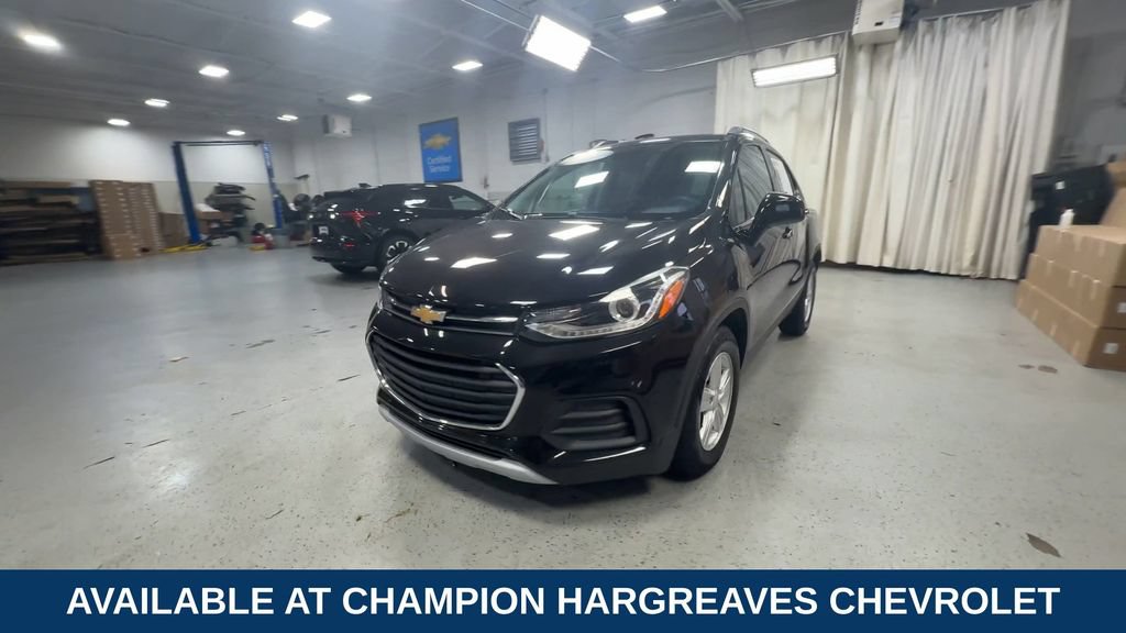 Used 2020 Chevrolet Trax LT w/ LT Convenience Package FWD image 5