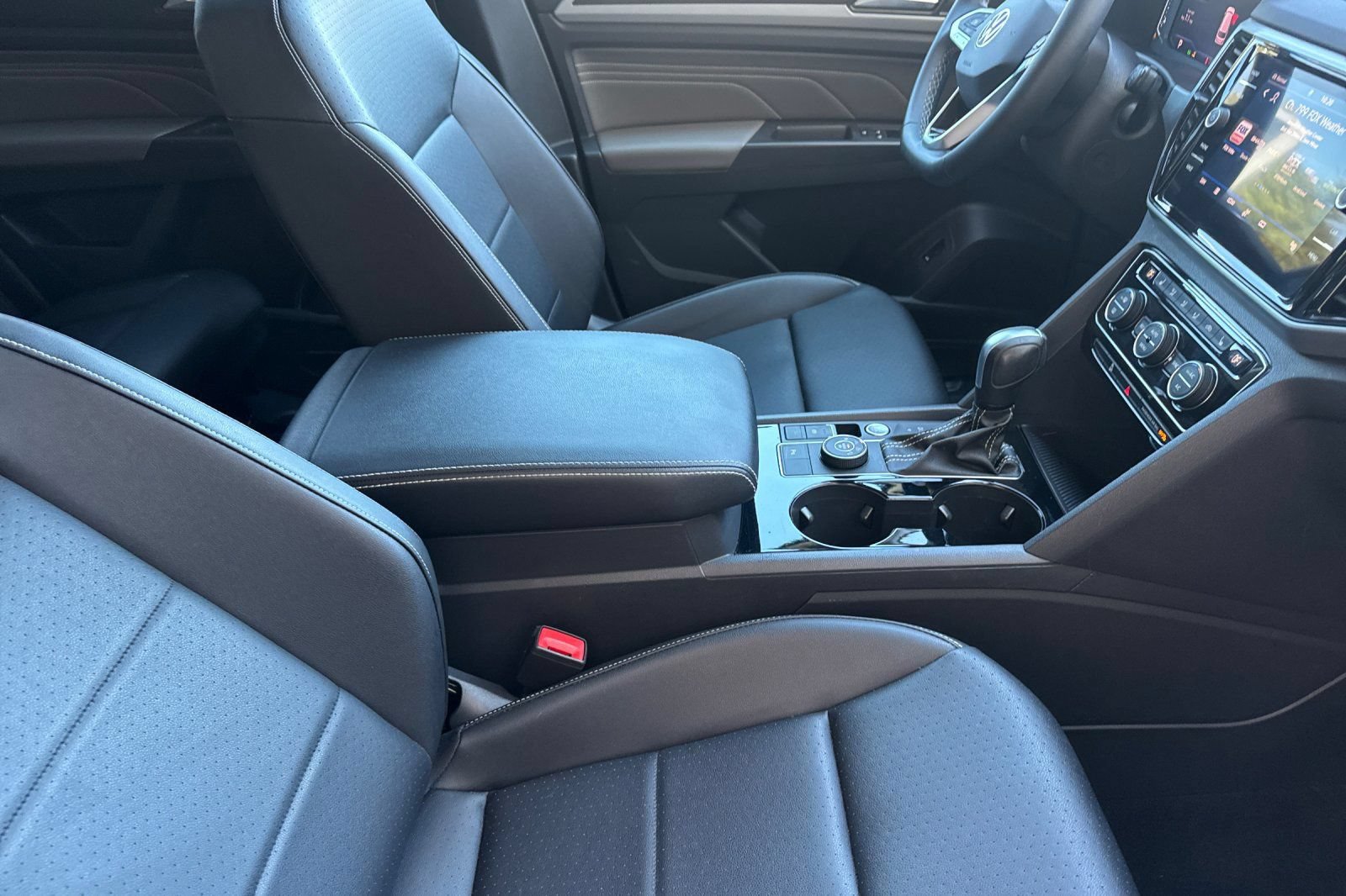 Used 2023 Volkswagen Atlas SE AWD/4WD image 19