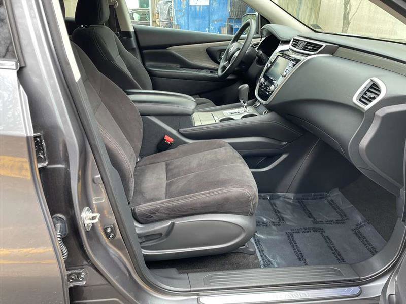 Used 2017 Nissan Murano S w/ Navigation Package image 12