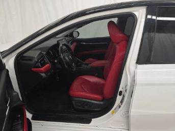 Used 2023 Toyota Camry XSE FWD image 29