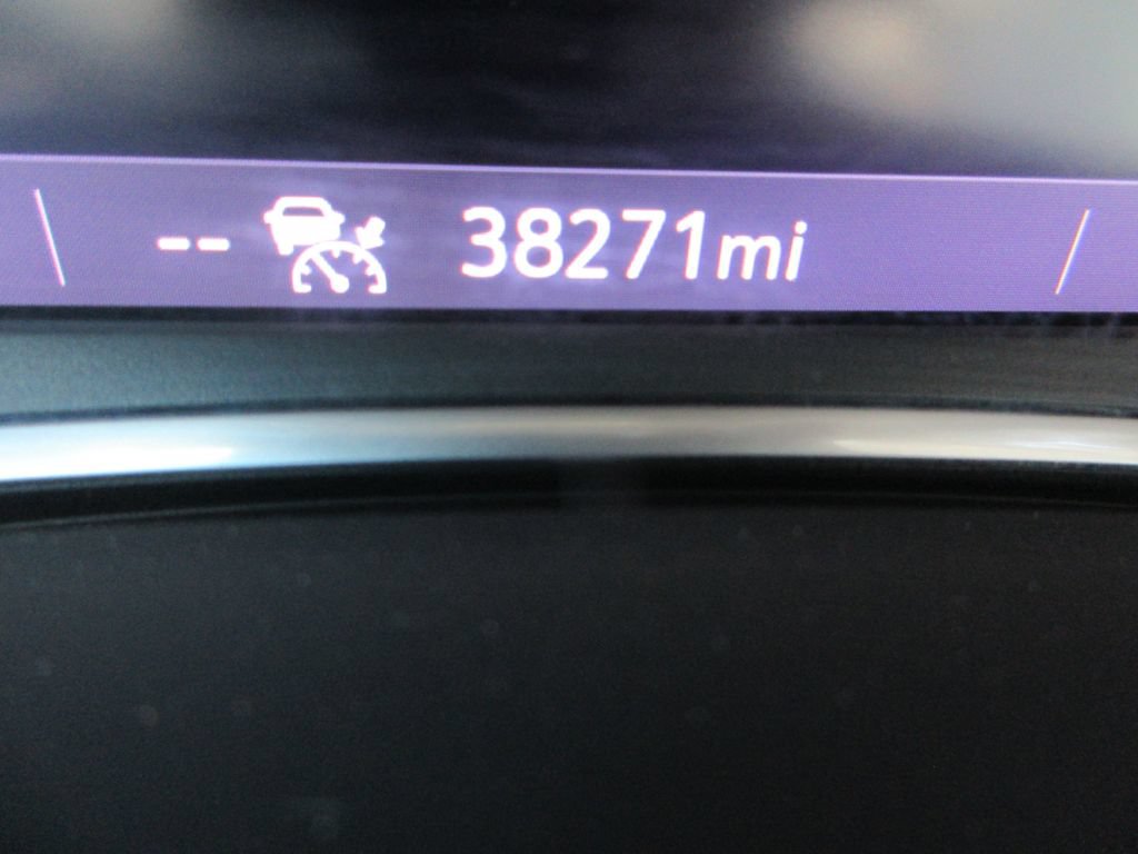 Used 2022 GMC Terrain SLT FWD image 29