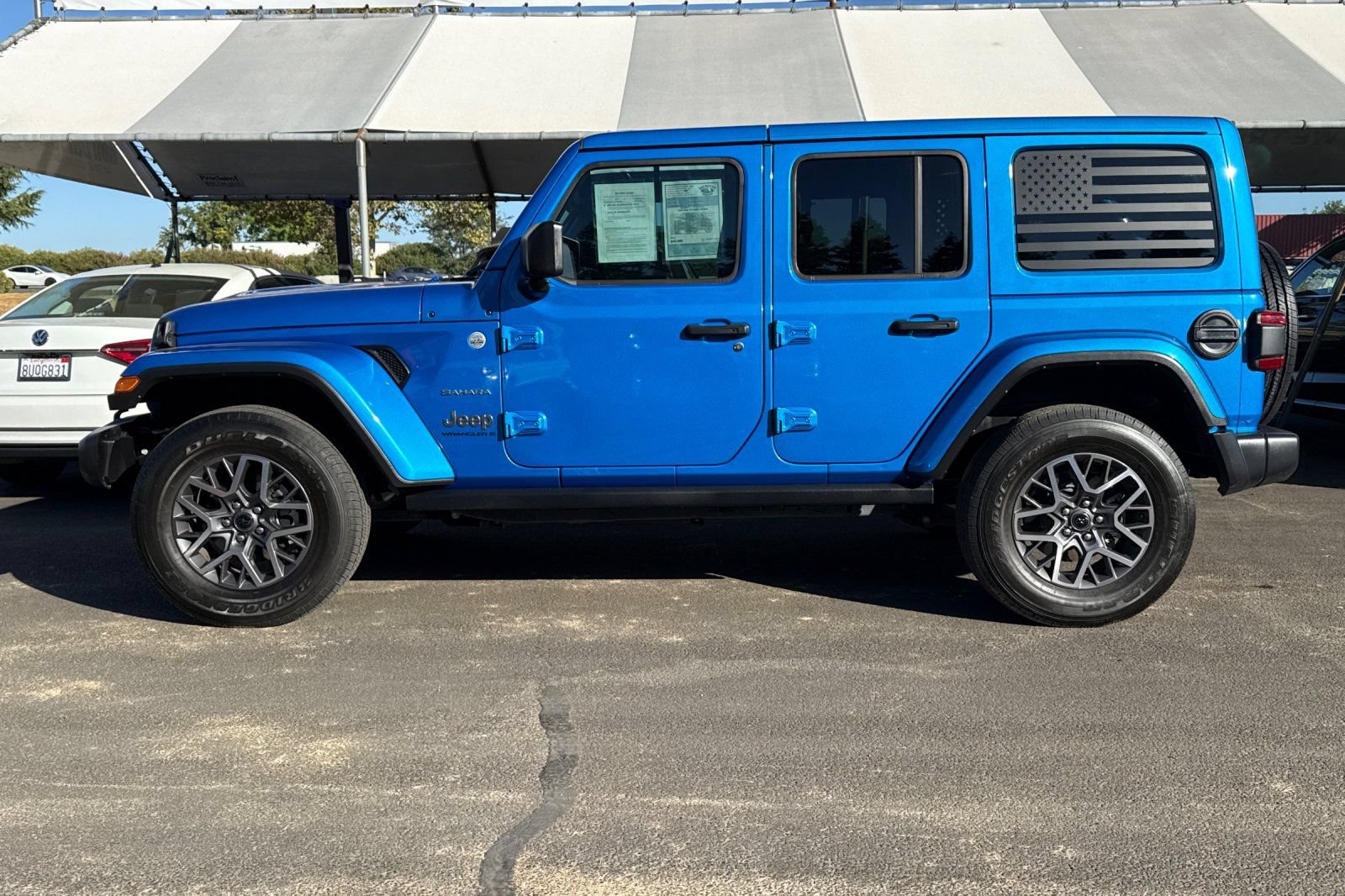 Used 2024 Jeep Wrangler Unlimited Sahara AWD/4WD image 7