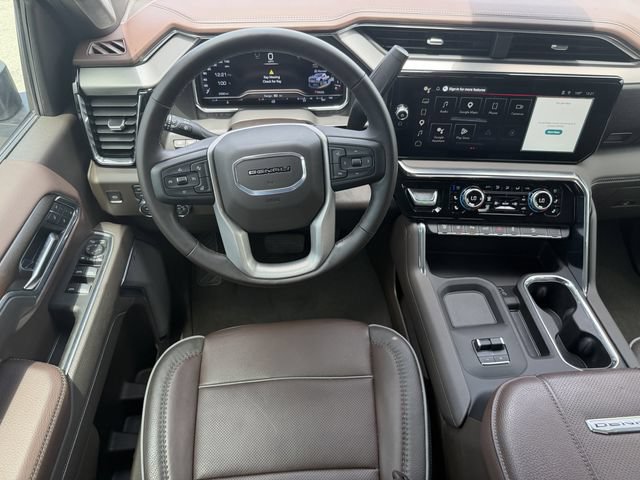 Used 2025 GMC Sierra 2500 Denali w/ Denali Reserve Package AWD/4WD image 16