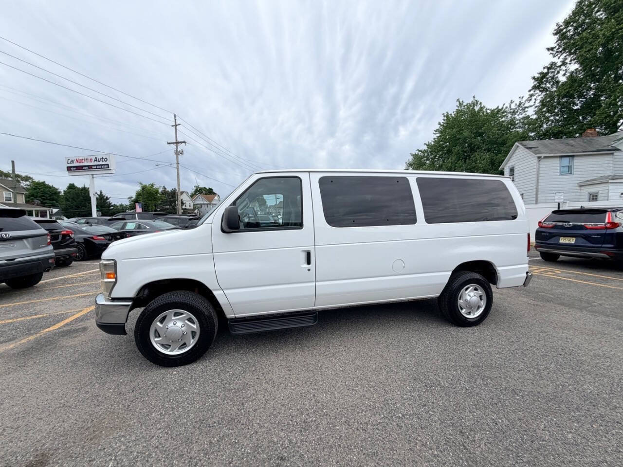 Used 2012 Ford E-350 and Econoline 350 XLT RWD image 24