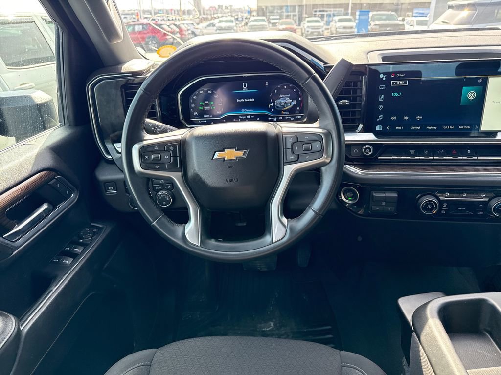 Used 2024 Chevrolet Silverado 2500 LT image 17