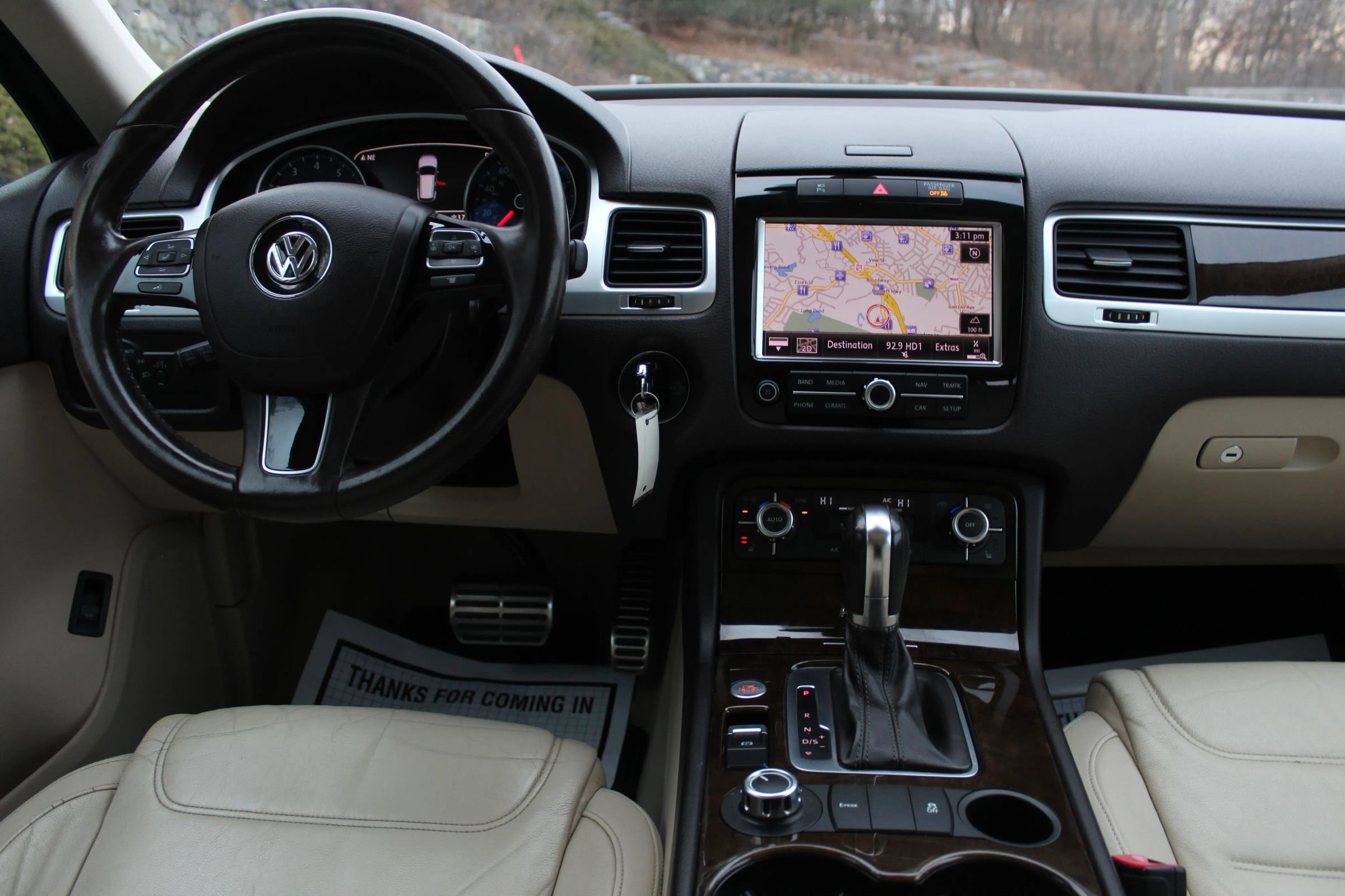 Used 2014 Volkswagen Touareg Hybrid image 19