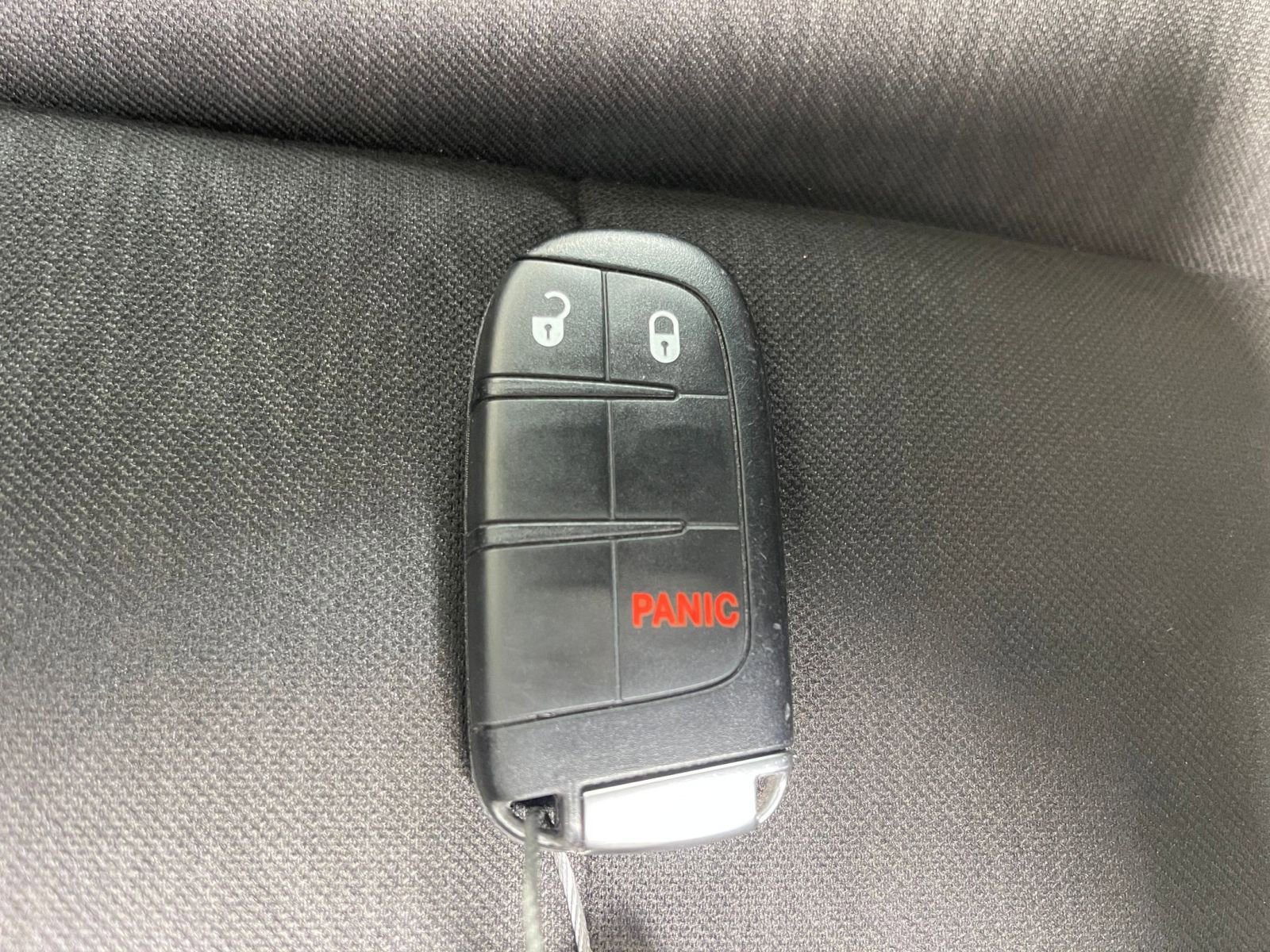 Used 2024 Dodge Durango SXT image 21