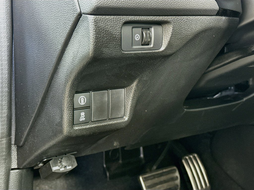 Used 2022 Honda Civic Sport image 11