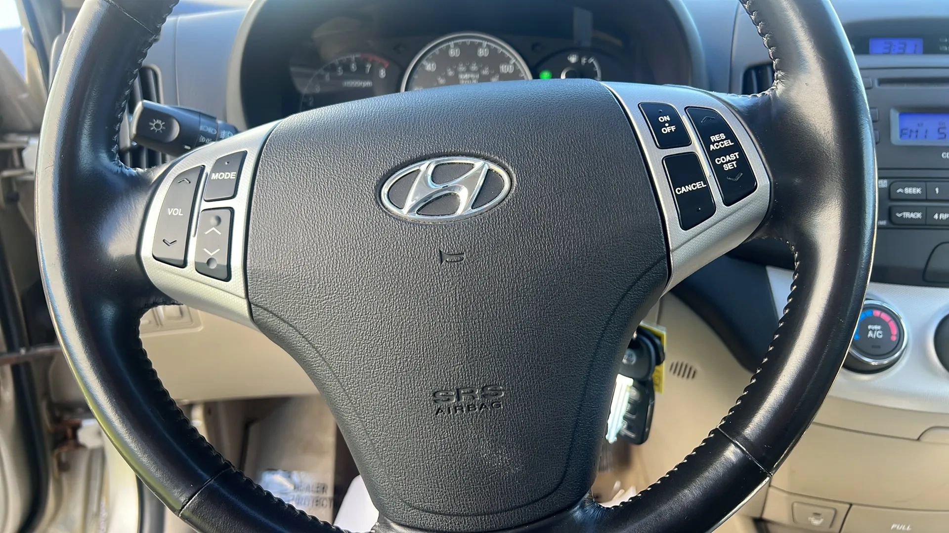 Used 2007 Hyundai Elantra SE FWD image 34