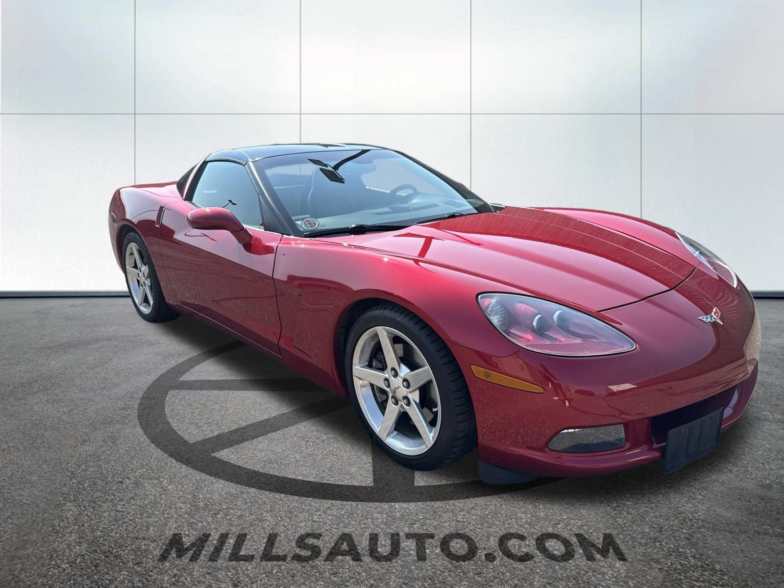 Used 2005 Chevrolet Corvette Coupe w/ Preferred Equipment Group RWD image 5