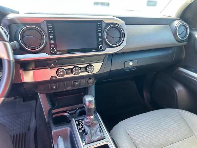 Used 2021 Toyota Tacoma SR5 image 21