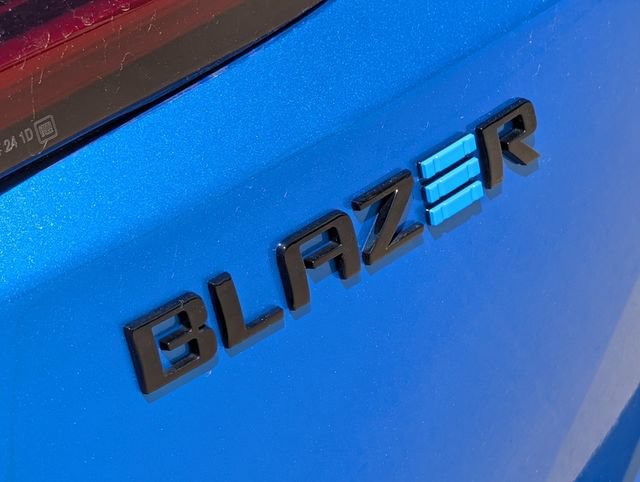 New 2025 Chevrolet Blazer EV AWD Police w/ Remote Keyless Entry Package image 37