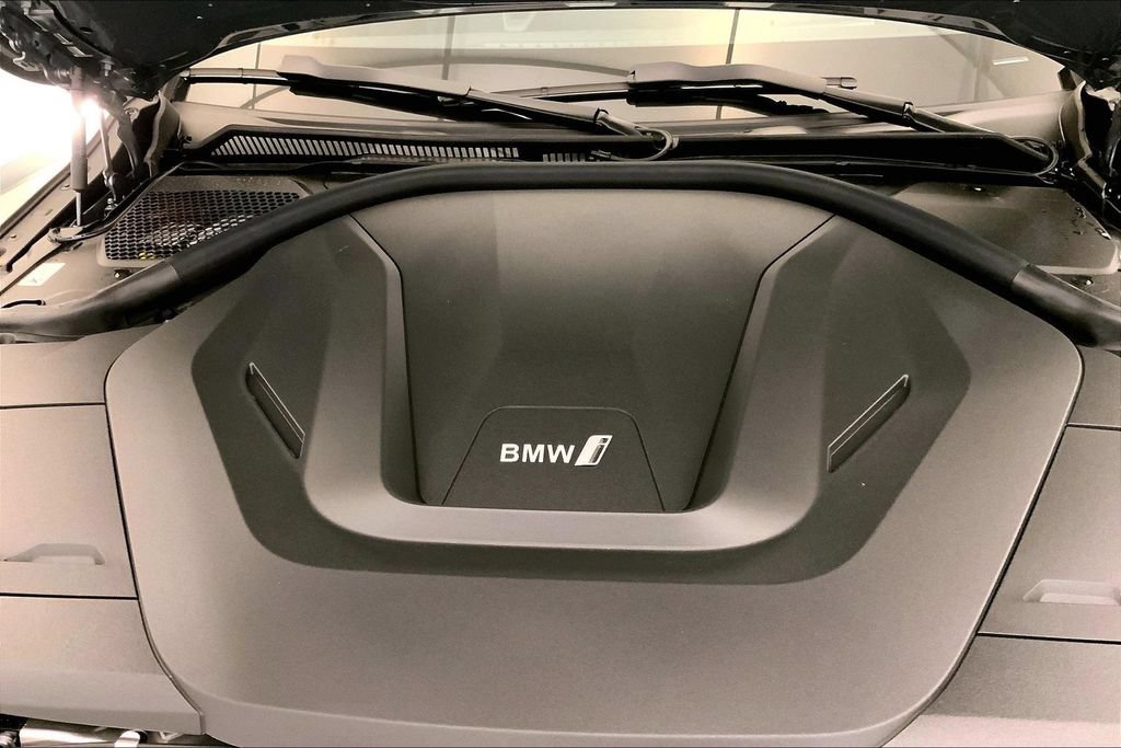 New 2026 BMW i4 xDrive40i w/ Premium Package AWD/4WD image 8