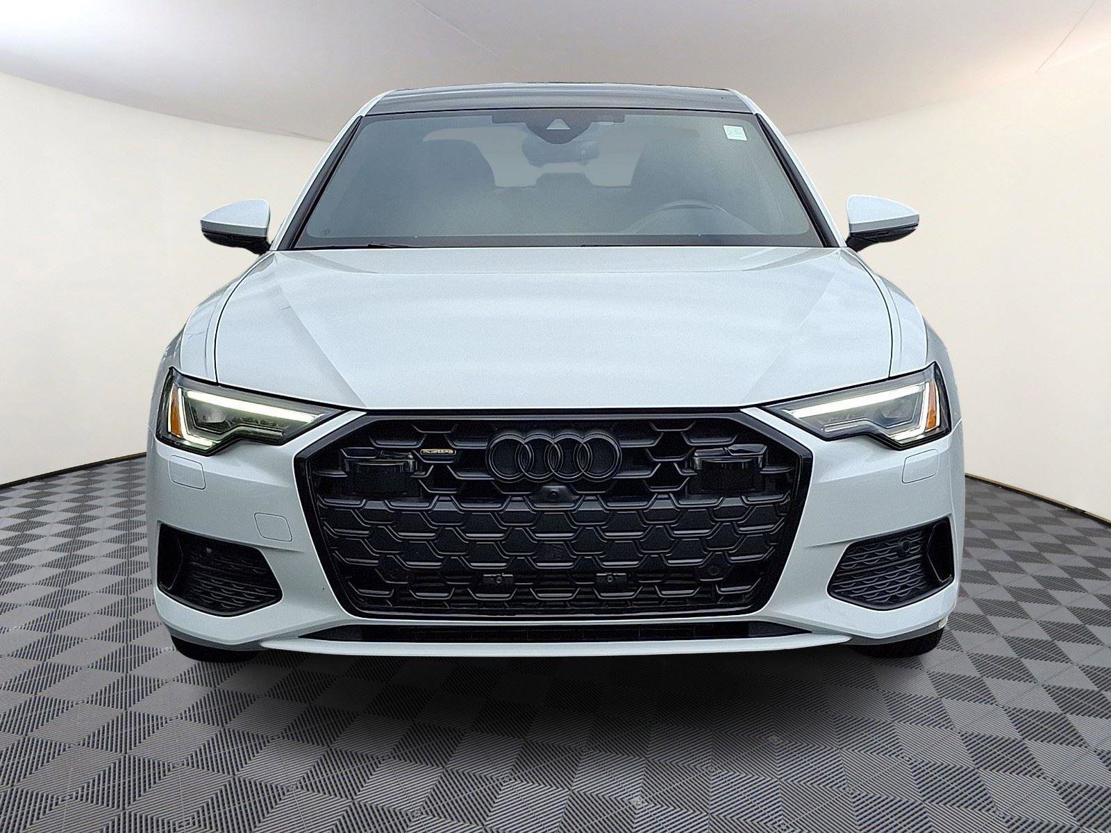Used 2024 Audi A6 2.0T Premium w/ Convenience Package AWD/4WD image 2