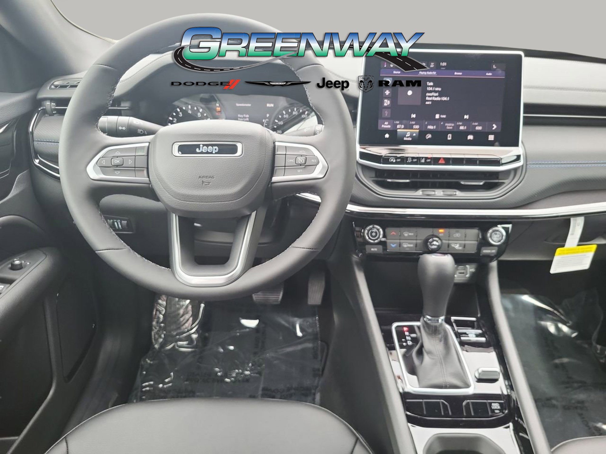 New 2026 Jeep Compass Latitude image 11