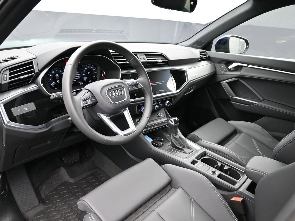 New 2025 Audi Q3 2.0T Premium image 7