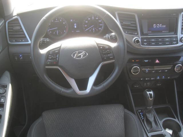 Used 2017 Hyundai Tucson Sport w/ Cargo Package image 15