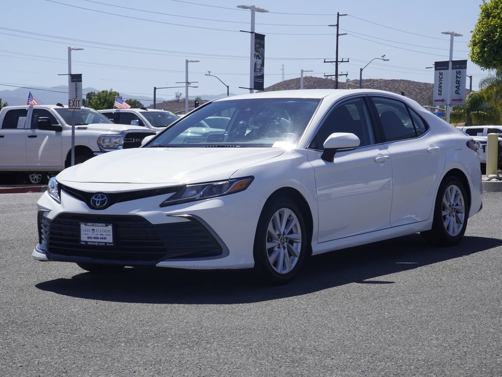 Used 2023 Toyota Camry LE w/ Convenience Package FWD image 8