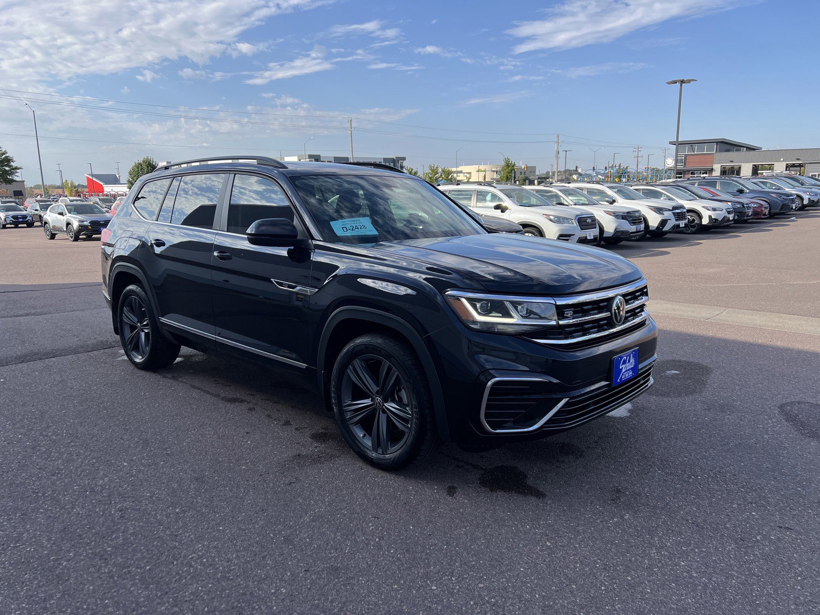 Used 2021 Volkswagen Atlas SE image 17