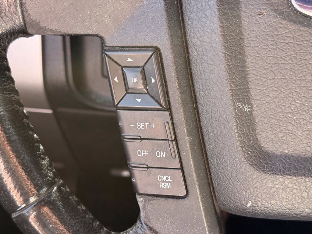 Used 2016 Ford Expedition EL XLT w/ Equipment Group 202A AWD/4WD image 15