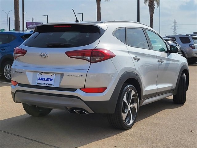 Used 2017 Hyundai Tucson Sport image 4