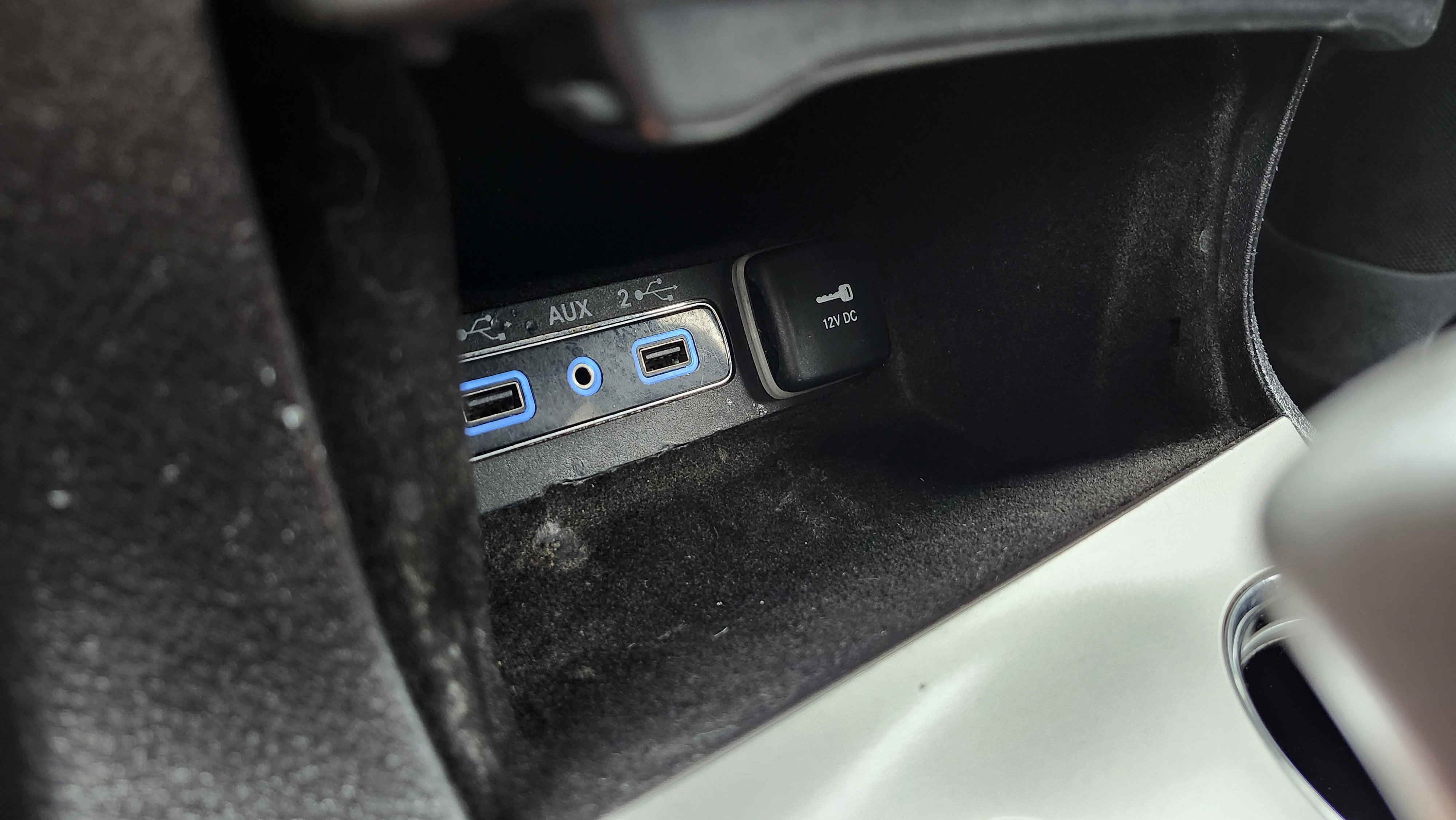 Used 2019 Jeep Grand Cherokee Limited image 11