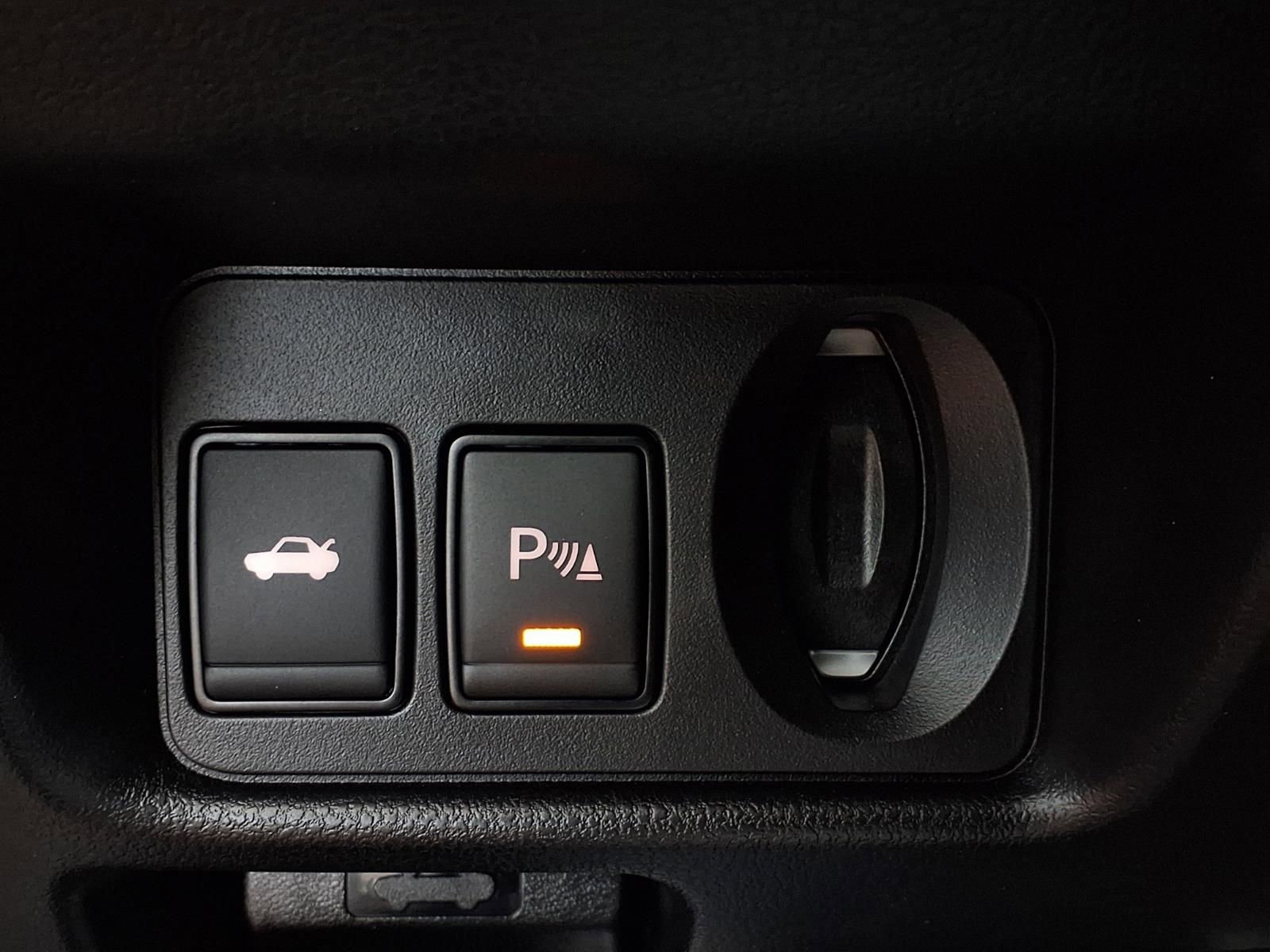 Used 2024 Nissan GT-R w/ Floor Mat Package image 25