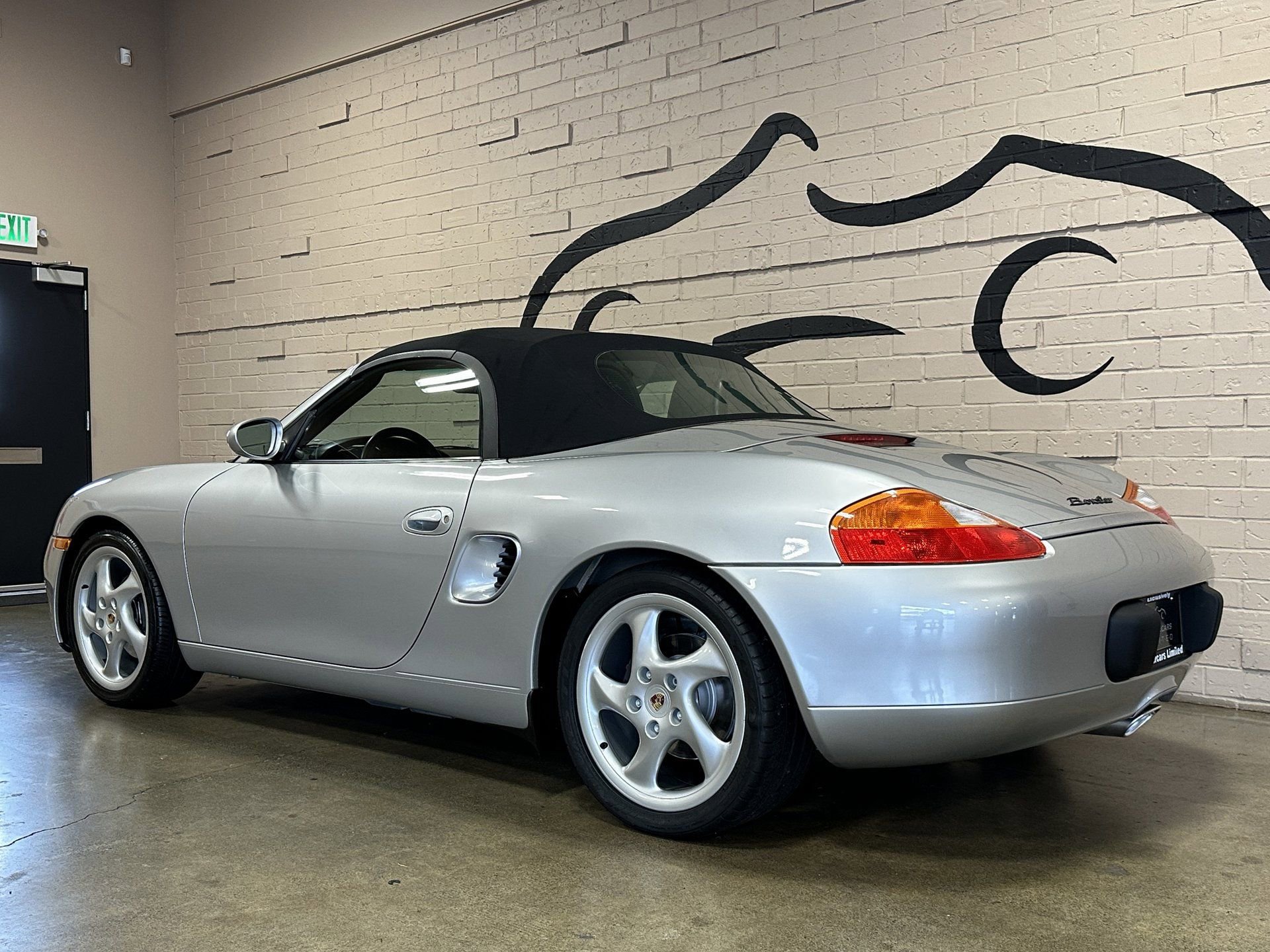 Used 2001 Porsche Boxster RWD image 10