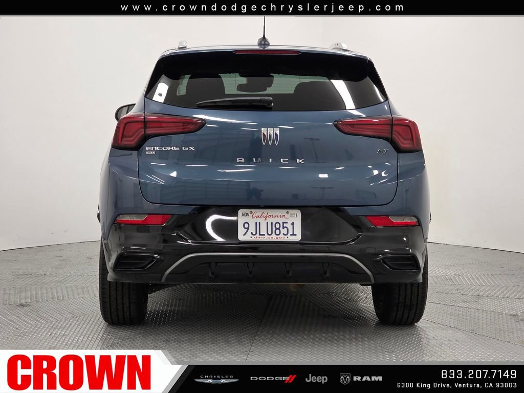 Used 2024 Buick Encore GX Sport Touring AWD/4WD image 6