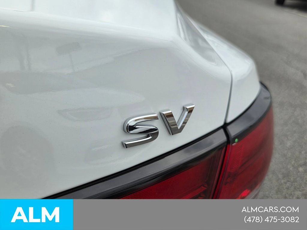 Used 2024 Nissan Sentra SV FWD image 12