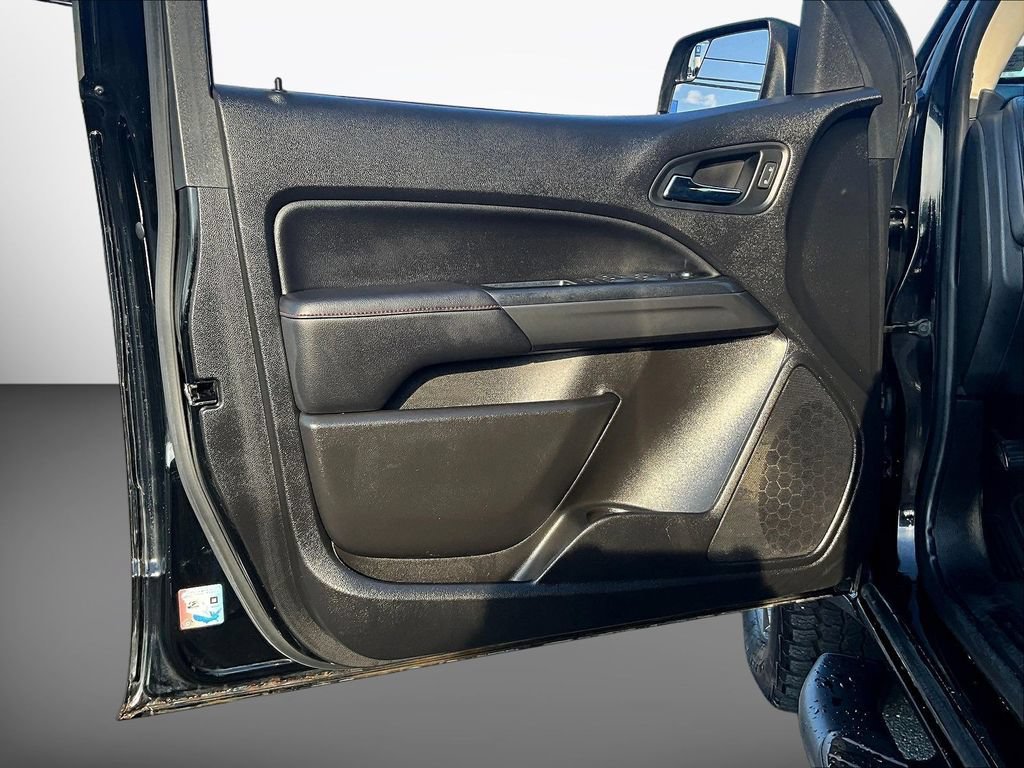 Used 2019 GMC Canyon All Terrain w/ Trailering Package AWD/4WD image 23