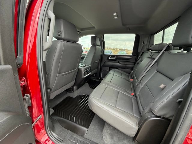 Used 2025 GMC Sierra 2500 SLT w/ SLT Premium Package AWD/4WD image 18