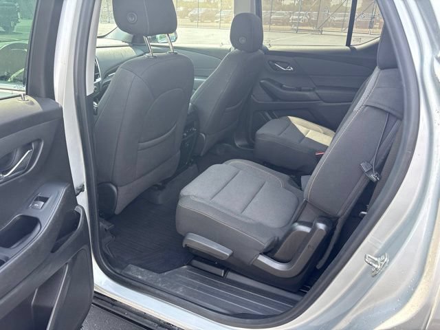 Used 2020 Chevrolet Traverse LT FWD image 9