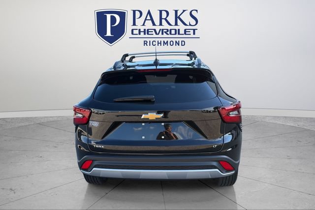 Used 2026 Chevrolet Trax LT w/ LT Convenience Package FWD image 6