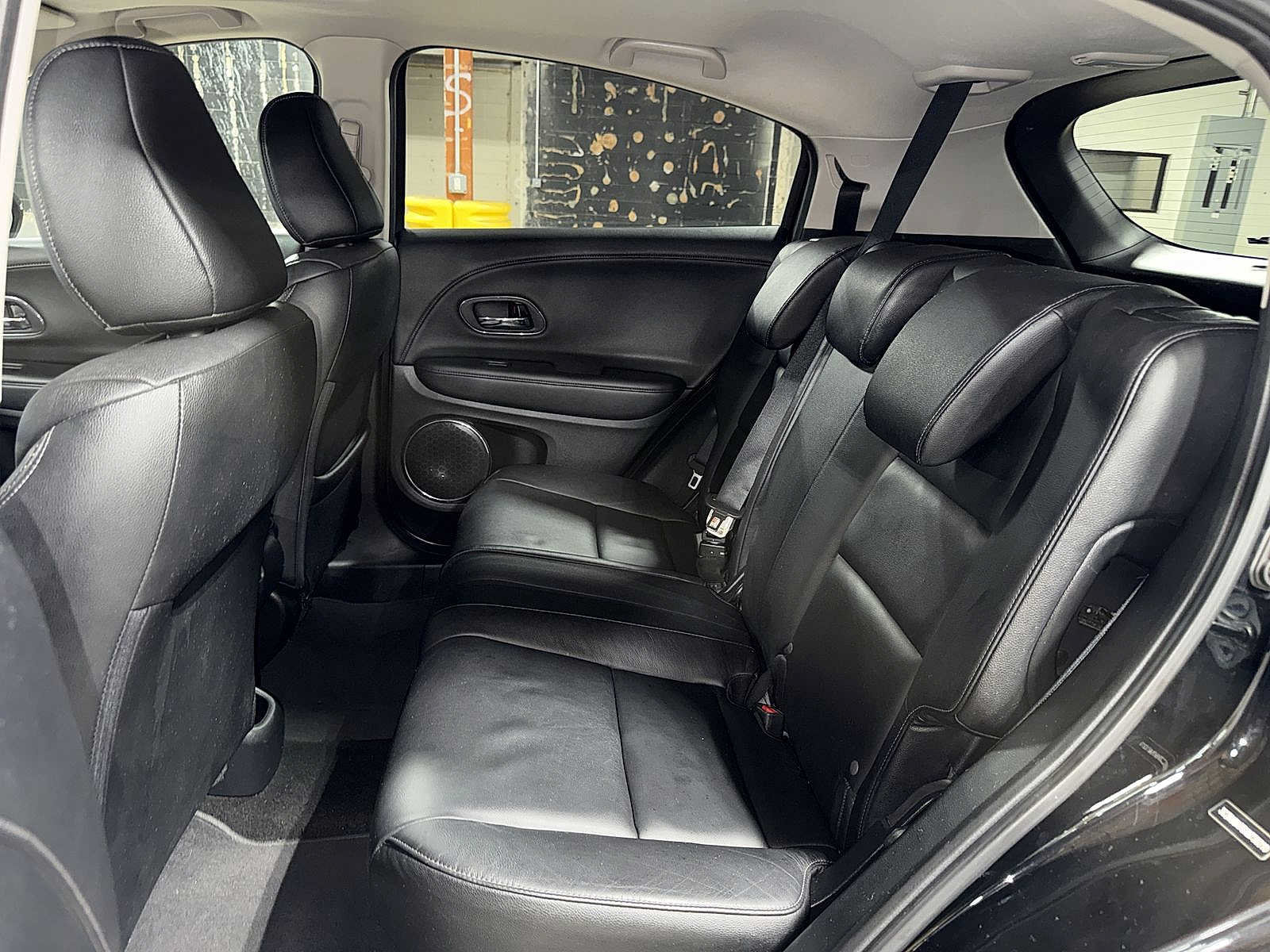 Used 2017 Honda HR-V EX-L image 17