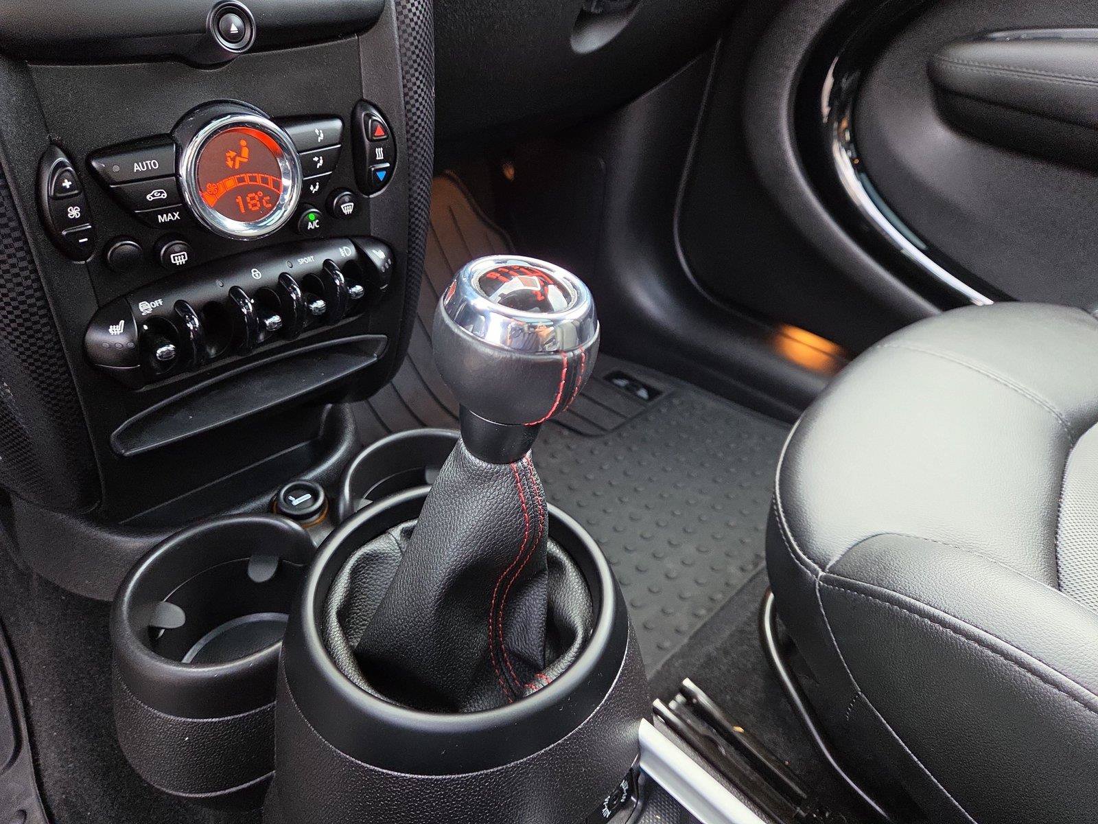 Used 2016 MINI Cooper Countryman FWD image 9