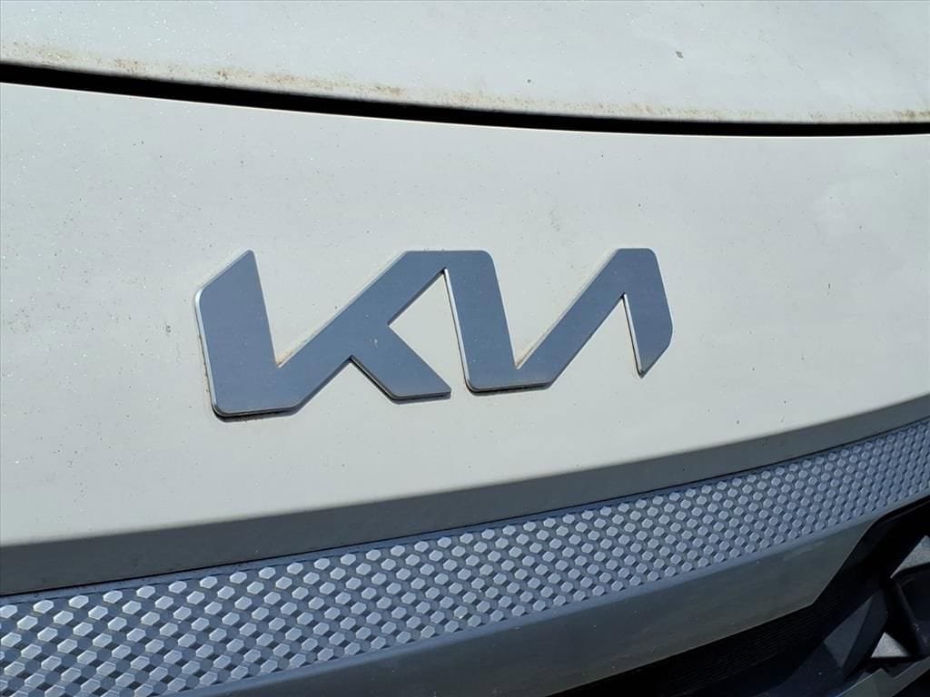 Used 2025 Kia Seltos LX AWD/4WD image 26