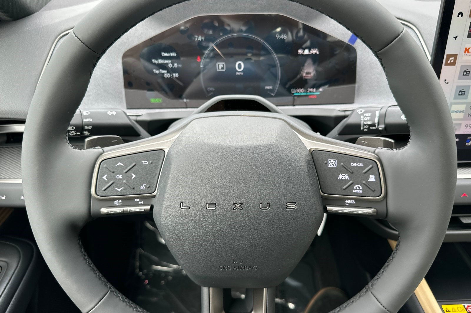 New 2026 Lexus ES 350e w/ Executive Package FWD image 11
