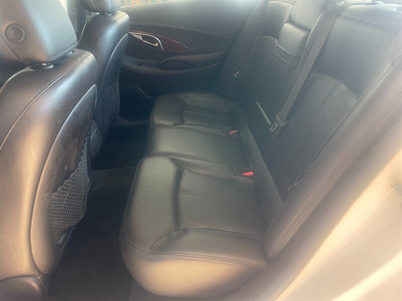 Used 2013 Buick LaCrosse Leather FWD image 15