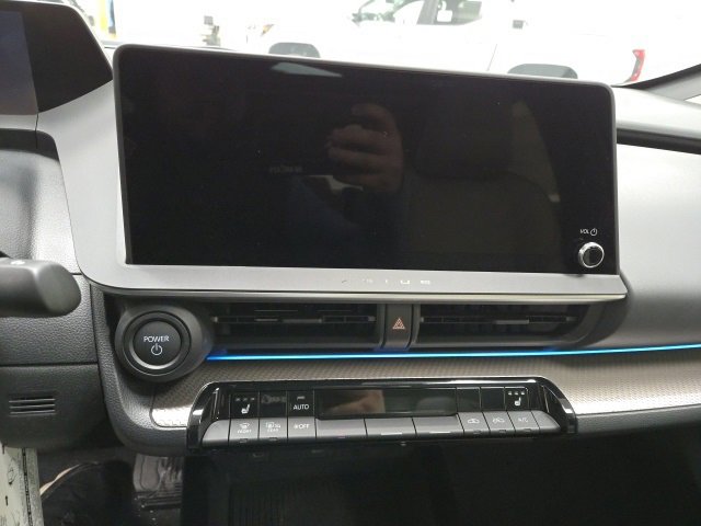 New 2026 Toyota Prius XLE image 23