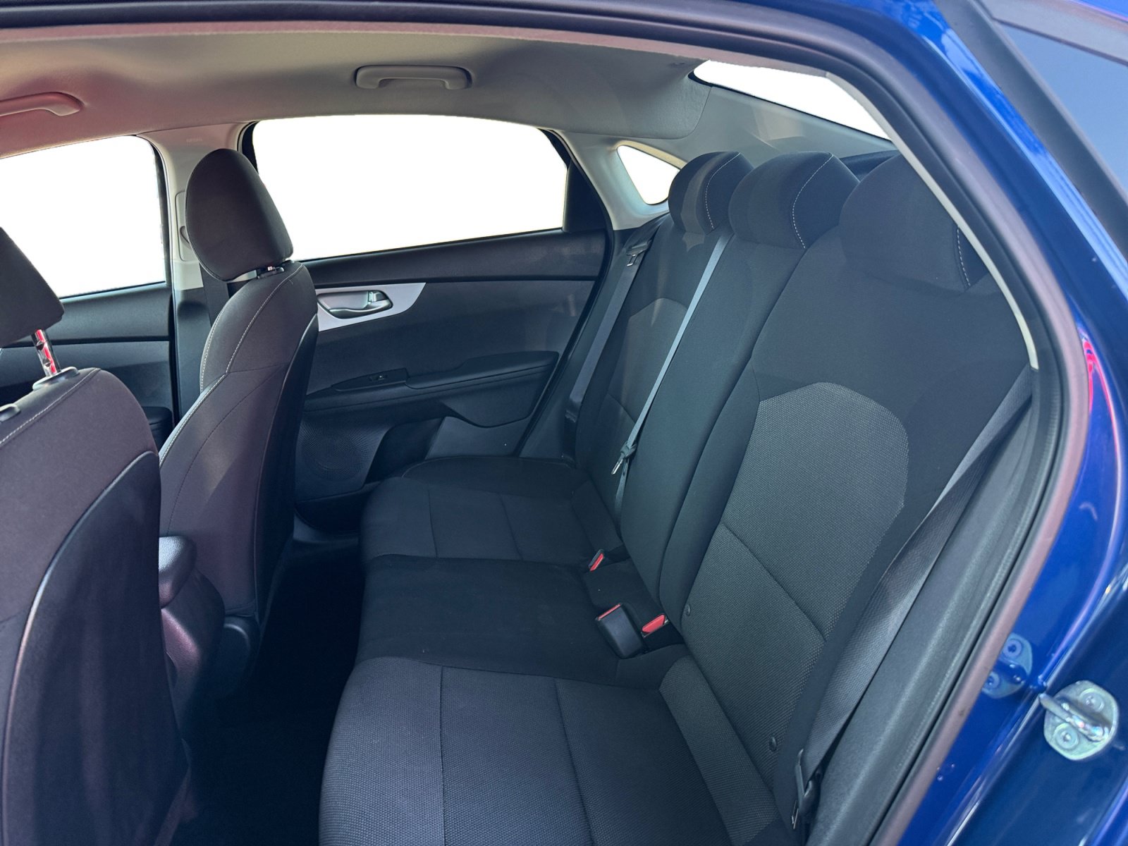 Used 2023 Kia Forte LXS w/ LXS Technology Package FWD image 11