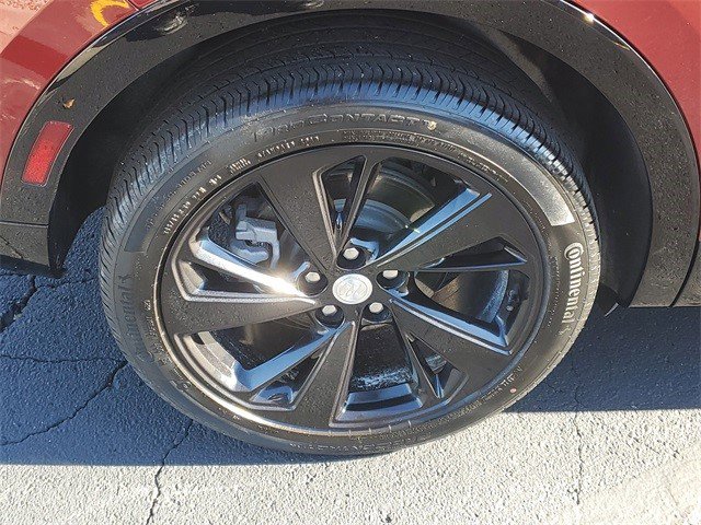 Certified 2021 Buick Envision Essence w/ Sport Touring Package image 8