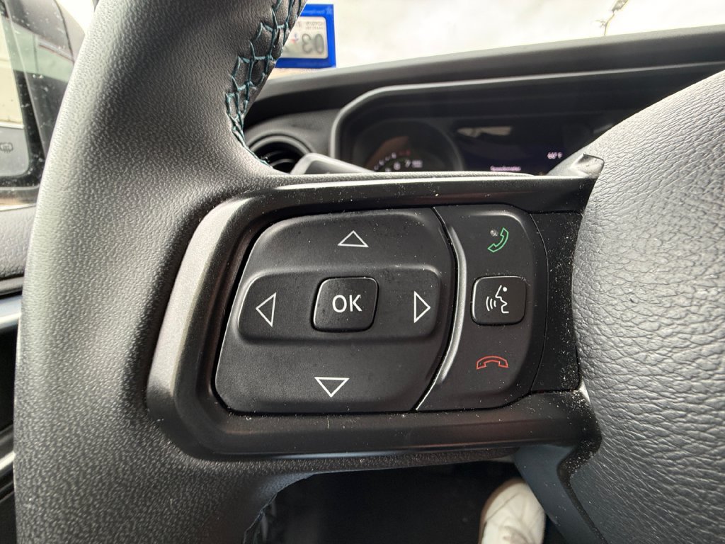Used 2024 Jeep Wrangler Unlimited Rubicon 4xe AWD/4WD image 16