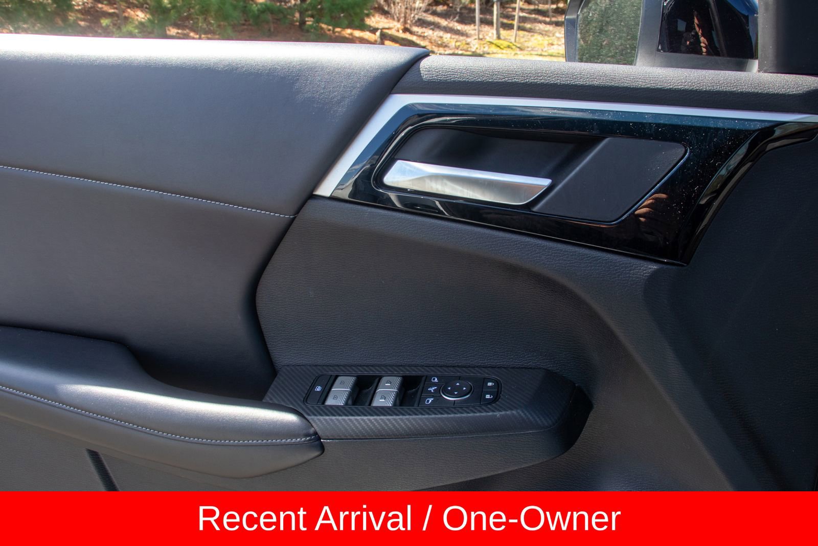 Used 2023 Mitsubishi Outlander SE image 21