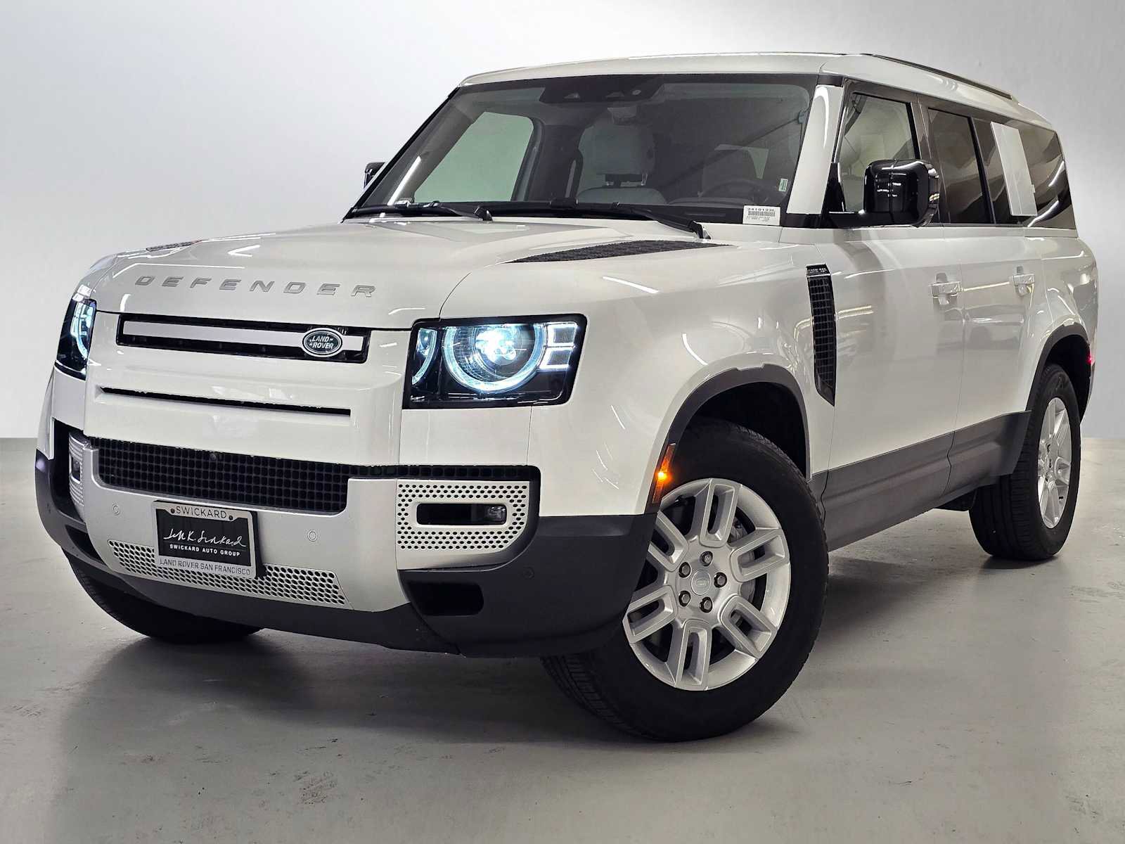 Used 2025 Land Rover Defender 130 S AWD/4WD image 1