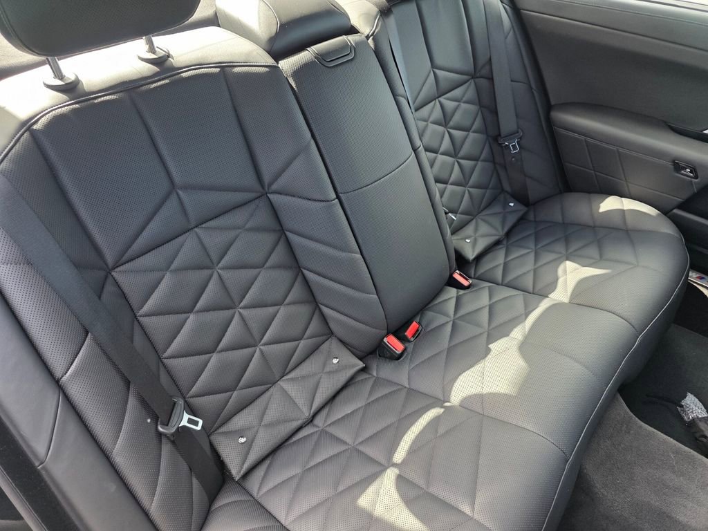 Certified 2023 BMW 740i 740i image 27