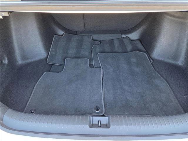 Used 2023 Honda Accord EX image 6