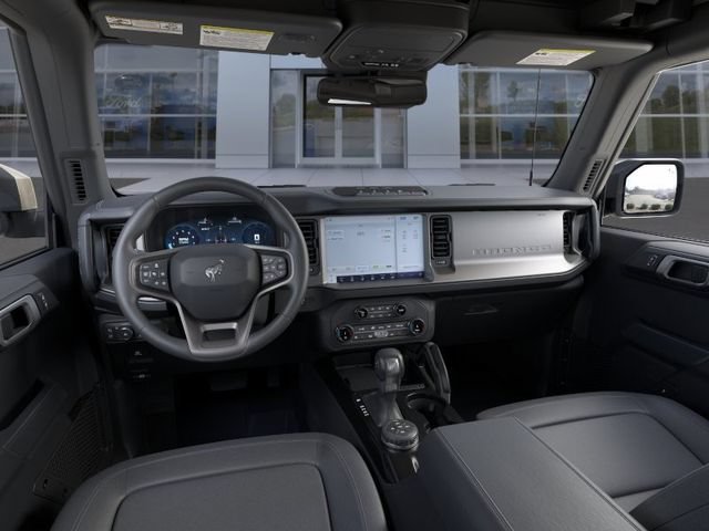 New 2026 Ford Bronco Outer Banks w/ Sasquatch Package AWD/4WD image 9